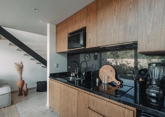 Leneva Loft